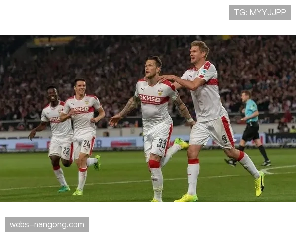 深度分析：斯图加特3-1逆转柏林联，球队如何依靠高位逼抢扭转局势