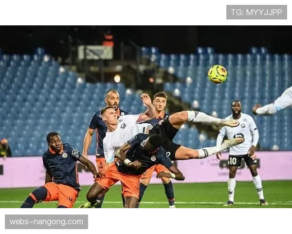 巴黎防线漏洞暴露,摩纳哥反击战术成争冠球队模板 巴黎防线漏洞暴露,摩纳哥反击战术成争冠球队模板